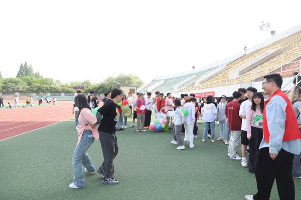 8 背夹气球(2).JPG