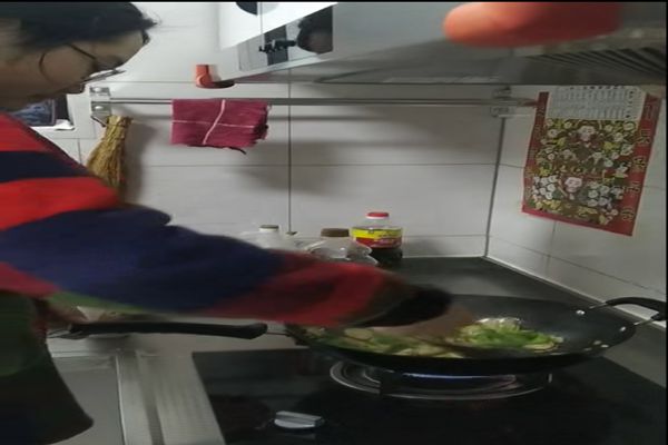 图四 动科2504 金小蕊_副本.jpg