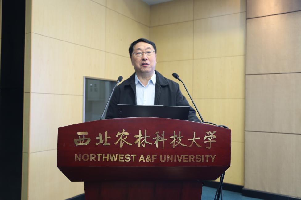 3.澳门六合彩高手
姚军虎教授发表讲话