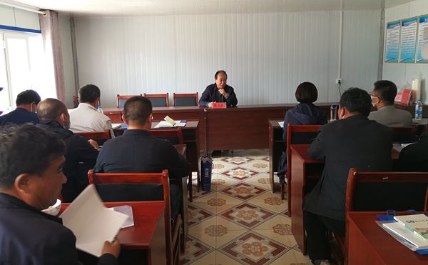 ea10405a89b4430e921c4420749dde74.jpg 陈玉林教授开展培训_副本.jpg