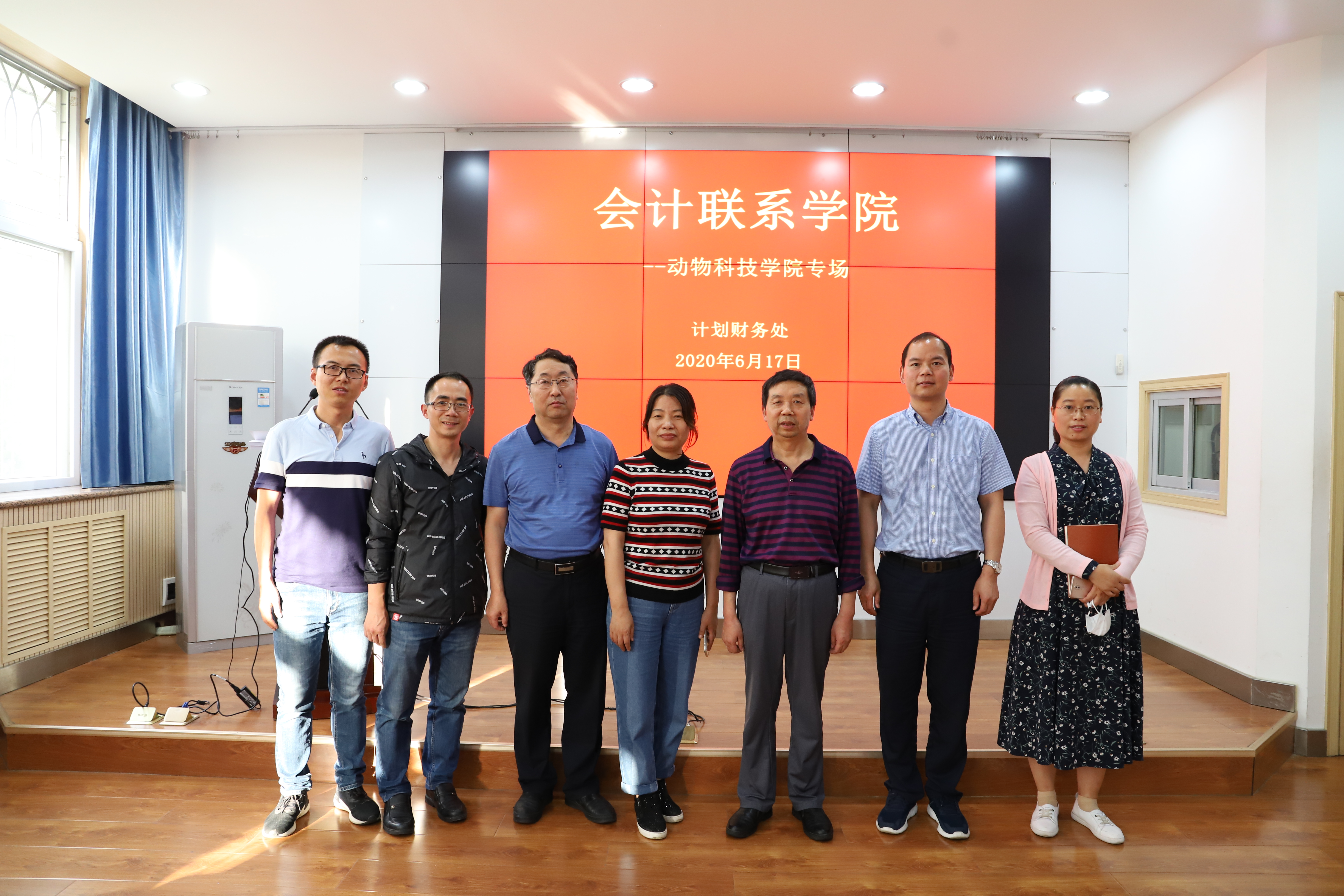 96cba19811654f9e98da95b867cbdd93.jpg 96cba19811654f9e98da95b867cbdd93.jpg