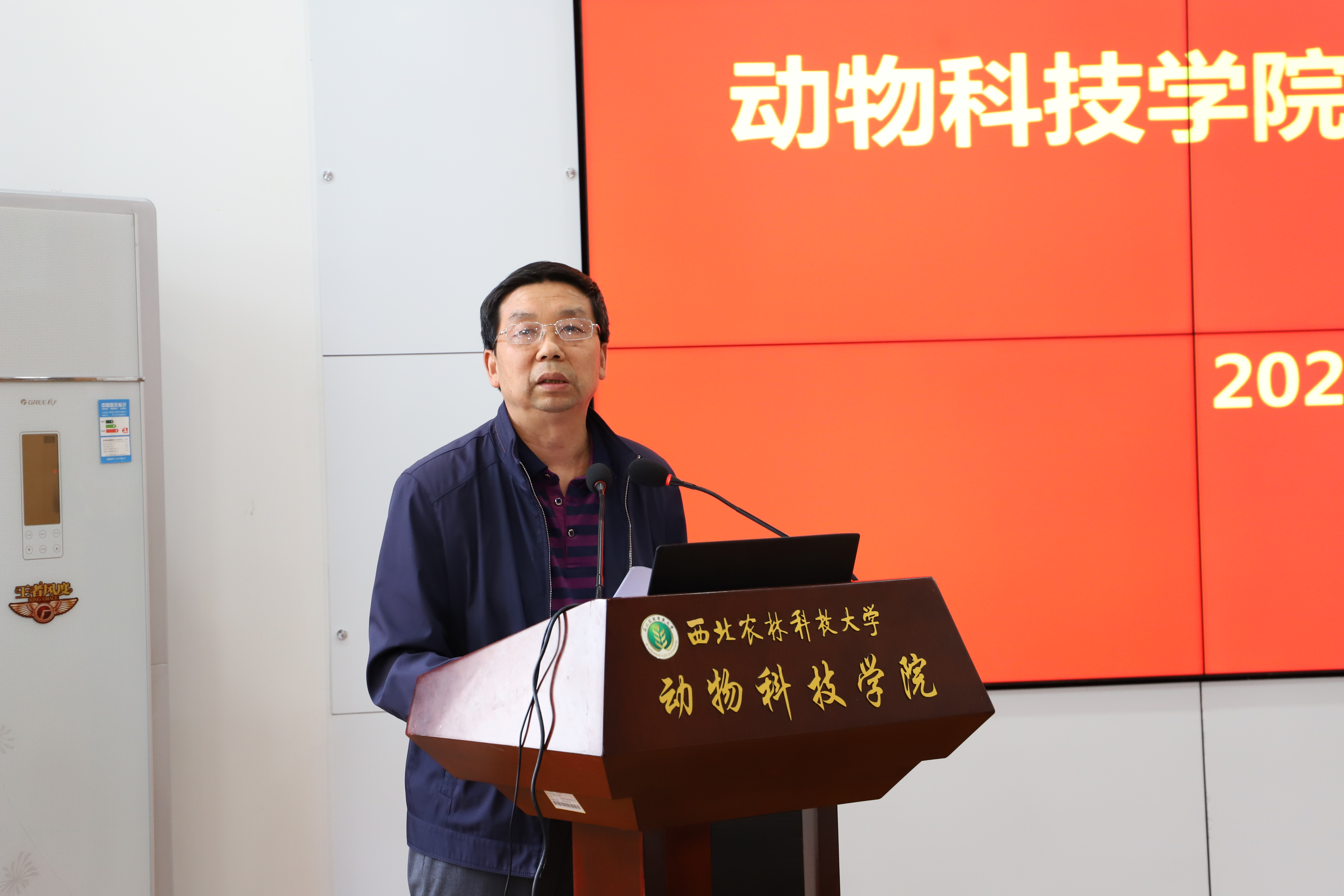 9cecdc0114ae455082c56264be9e36bc.jpg 9cecdc0114ae455082c56264be9e36bc.jpg