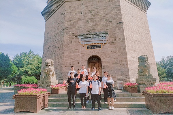 00cbbb6ea303476b8790d77fbc2e6942.jpg 5ad0fa7baa6c41fda44cb27d1142999f.jpg