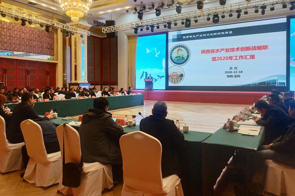 15e6558512754f93bc39cd77558e8309.jpg 吉教授汇报工作1_副本.jpg