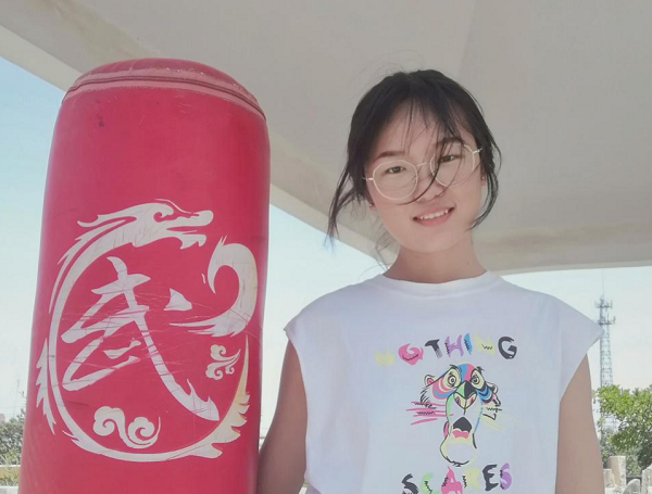 fb31c90e4c5446009d44178d3bc84e09.png 李珂.png