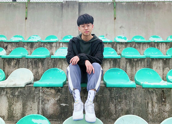 6e8e88aadab040c79220873bc1ef47e9.jpg 魏雪峰 (2).jpg