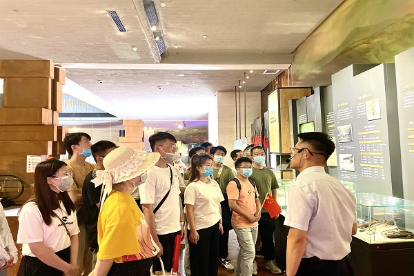 d1ededeaf8294acc93e6968900bafba8.jpg 照金.jpg