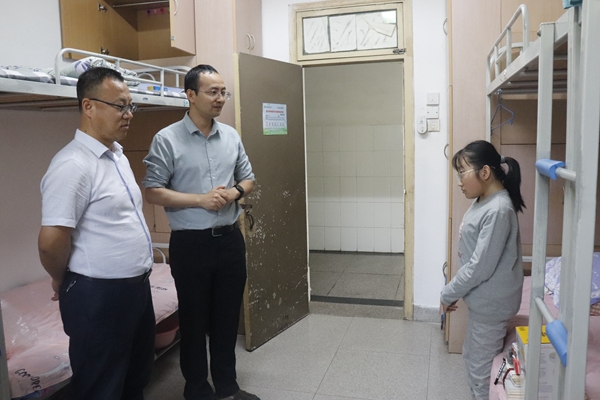 198f997bb5394366a766c86ea0ca8bb6.jpg _MG_0853.JPG