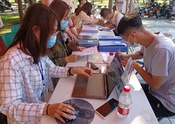 c832bb95c3594bfea40b28b15c7eceff.jpg 4.jpg