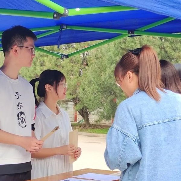 2ad98469c419446aad2baa35d50e4aba.jpg 发放信封 (1).jpg