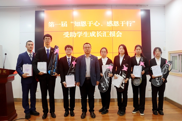 9a2e370fd0444013bf98a8026e1325e2.jpg IMG_3021.JPG