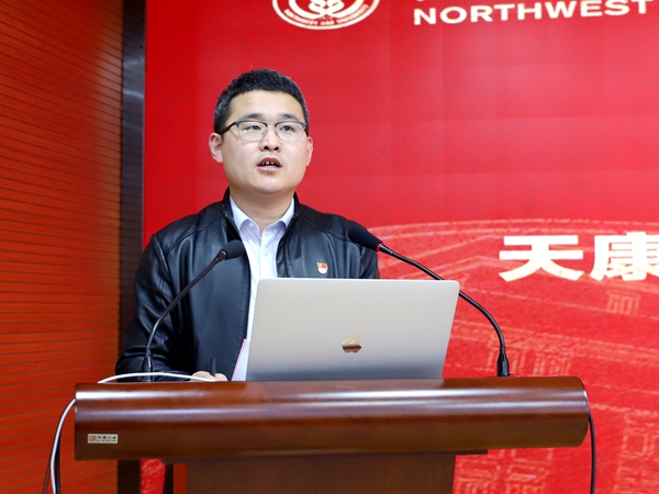 ce417af9cf3c42d48f7a41214927f48a.jpg IMG_2838.JPG