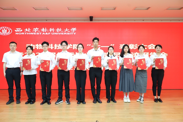 d52c3d6cf1b643c9b51ef6eadd055a67.jpg d64f82f7cfd845c4a1fd8a799e920714.jpg