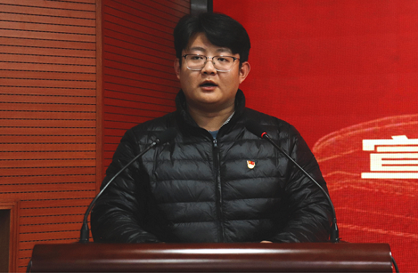 8159392834c847449ef6b0409e6375e5.png 李翔宇.png