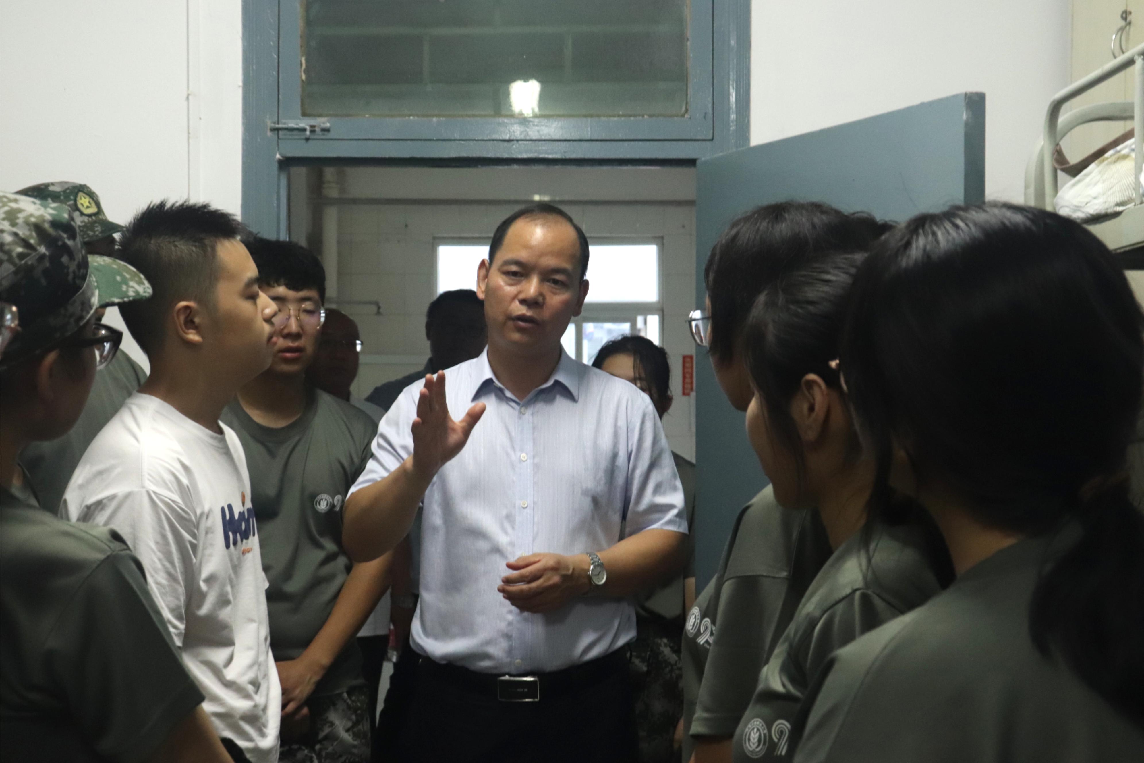 adbbce5fc553461d958a9b55e6fd928c.jpg IMG_0410.JPG